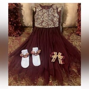 Lilt kids dress size 8 & socks and bow price is firm
